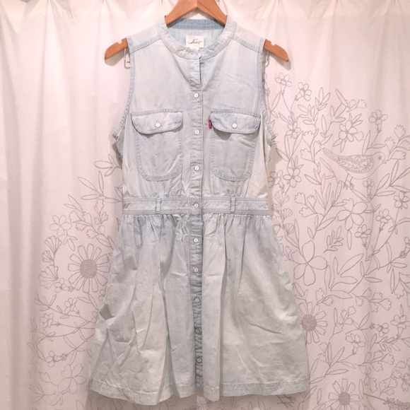Levi’s Chambray Dress - Picture 1 of 3